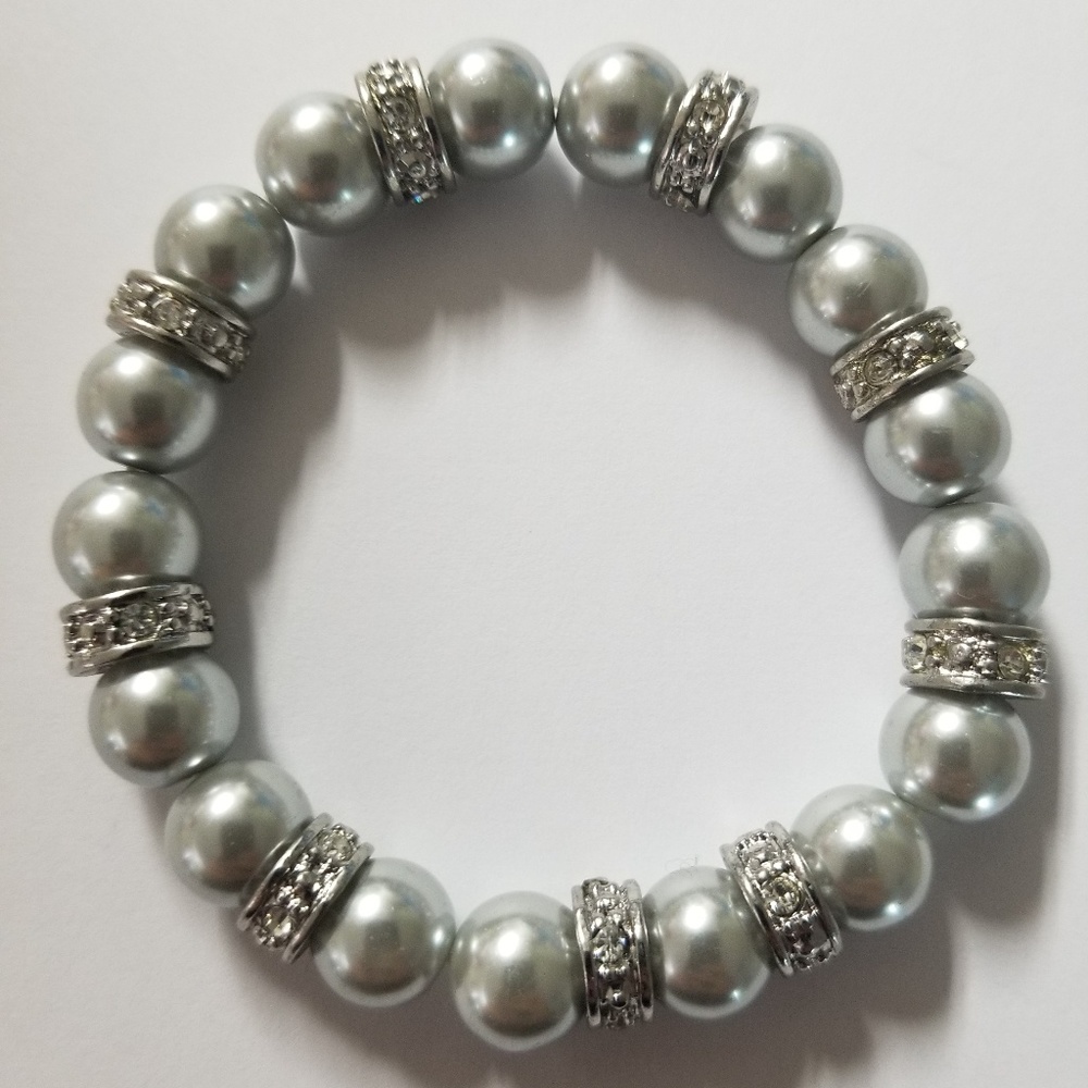 Silver beaded bracelet - Picture 3 of 3